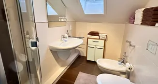 von_poll_real_estate_property_24049007_image_16