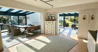 von_poll_real_estate_property_25049011_image_1