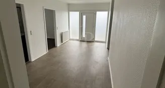 von_poll_real_estate_property_25049015_image_2