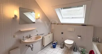 von_poll_real_estate_property_25049005A_image_9