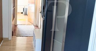 von_poll_real_estate_property_25049009_image_1