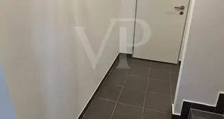 von_poll_real_estate_property_25049006_image_8