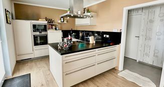 von_poll_real_estate_property_25049007_image_13