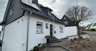 von_poll_real_estate_property_25049017_image_1