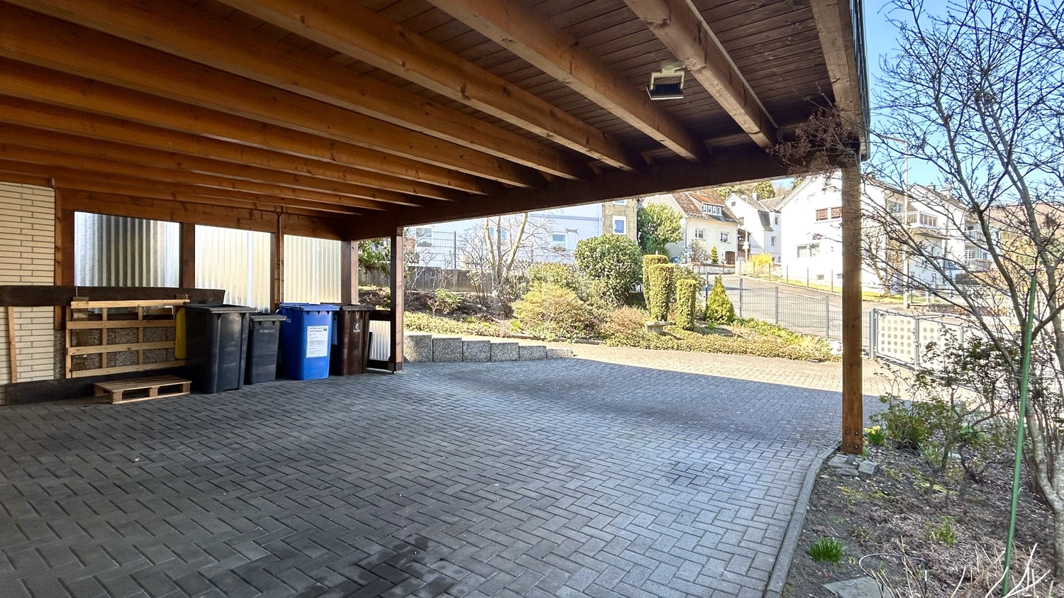 Carport