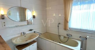 von_poll_real_estate_property_25049012_image_22