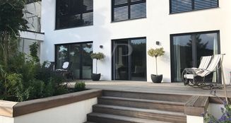von_poll_real_estate_property_25049023_image_1