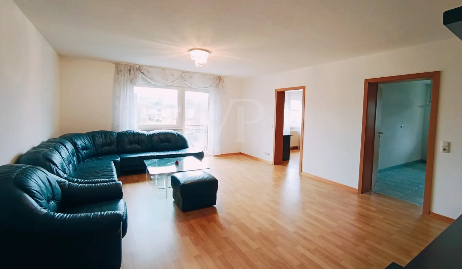 Blick ins Wohnzimmer