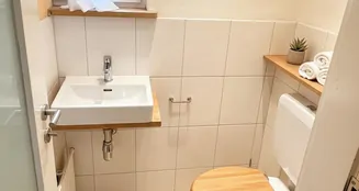 von_poll_real_estate_property_25049036_image_13