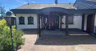 von_poll_real_estate_property_23049028B_image_2