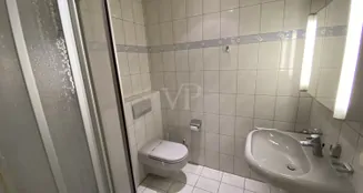 von_poll_real_estate_property_23049028B_image_8