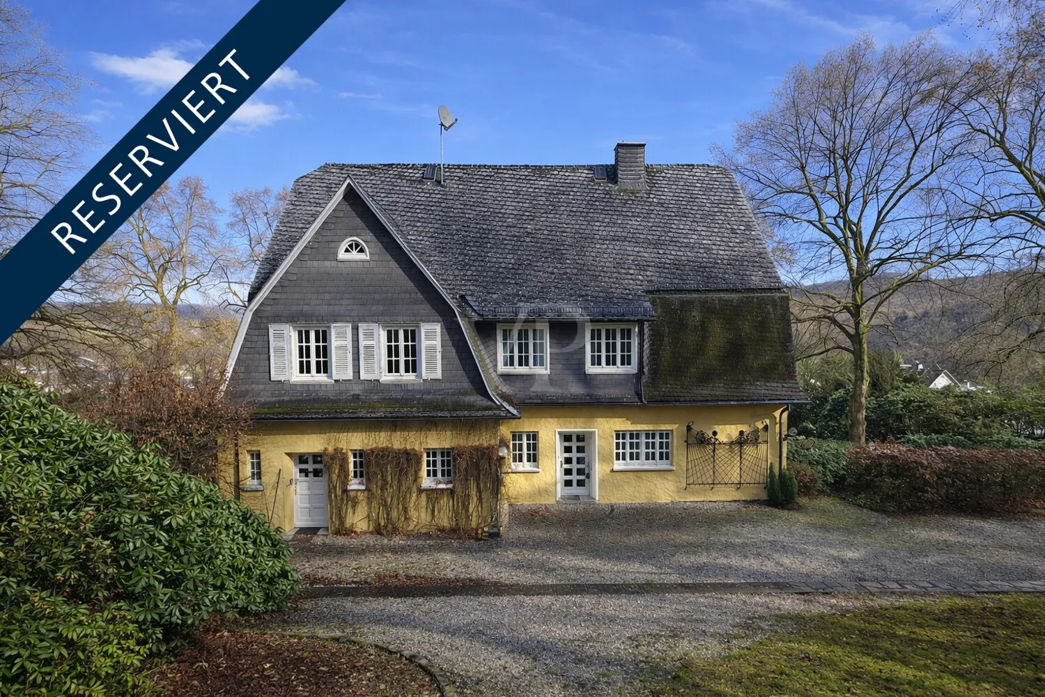 Reserviert ohne Balken