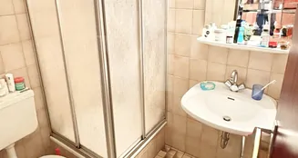 von_poll_real_estate_property_25049037_image_7