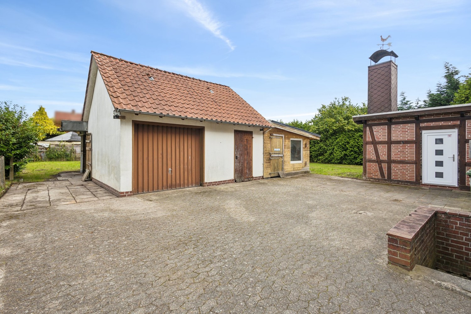 massives Gartenhaus