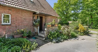 von_poll_real_estate_property_25205021_image_5