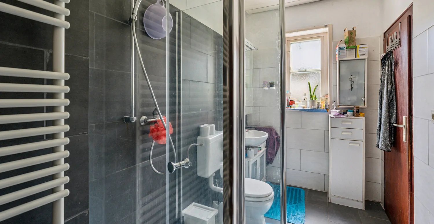 Duschbad im EG