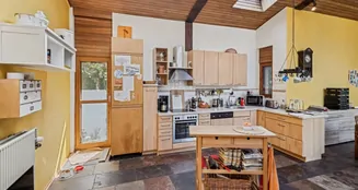 von_poll_real_estate_property_25205037_image_11