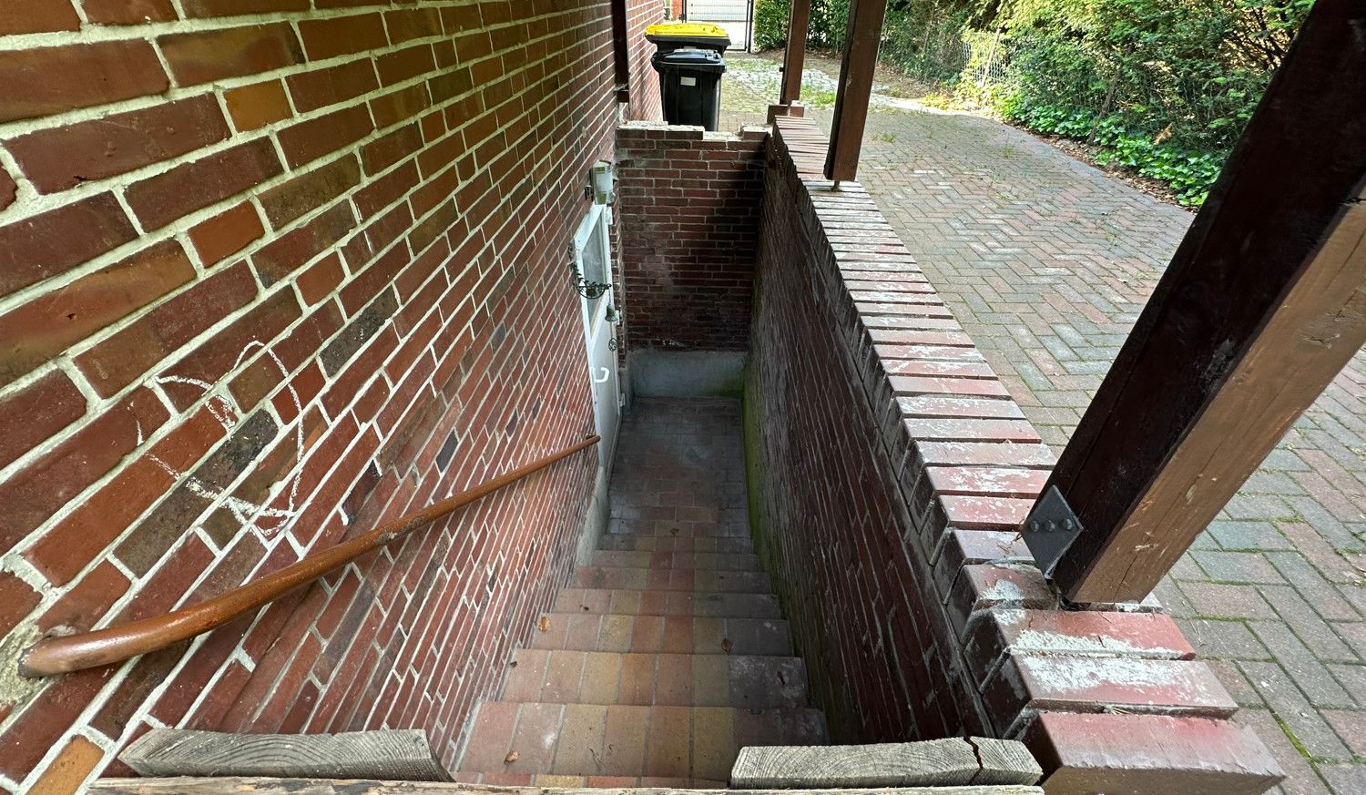 Treppenabgang in den Keller