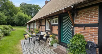 von_poll_real_estate_property_24205002_image_5