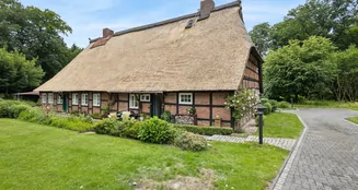 von_poll_real_estate_property_24205002_image_4