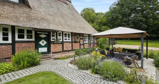 von_poll_real_estate_property_24205002_image_7