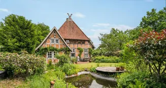 von_poll_real_estate_property_25205025_image_0