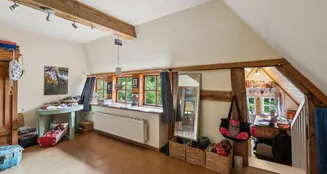 von_poll_real_estate_property_25205025_image_18