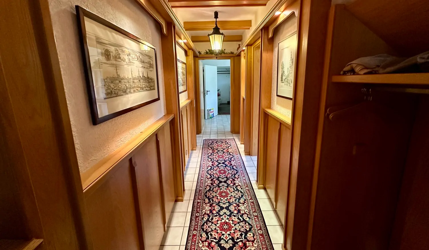 Flur  im Erdgeschoss