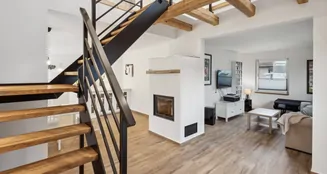 von_poll_real_estate_property_25205004_image_1