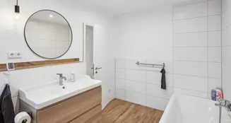 von_poll_real_estate_property_25205004_image_8