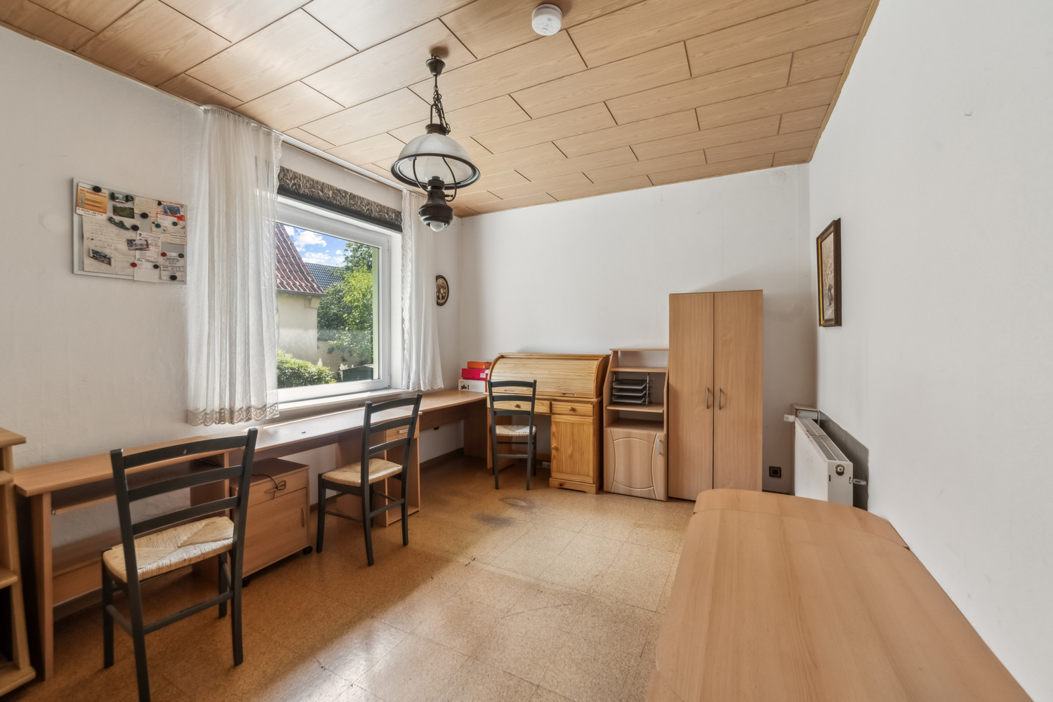 Büro EG Hauptwohnung