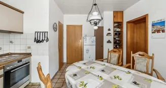 von_poll_real_estate_property_25205031_image_5