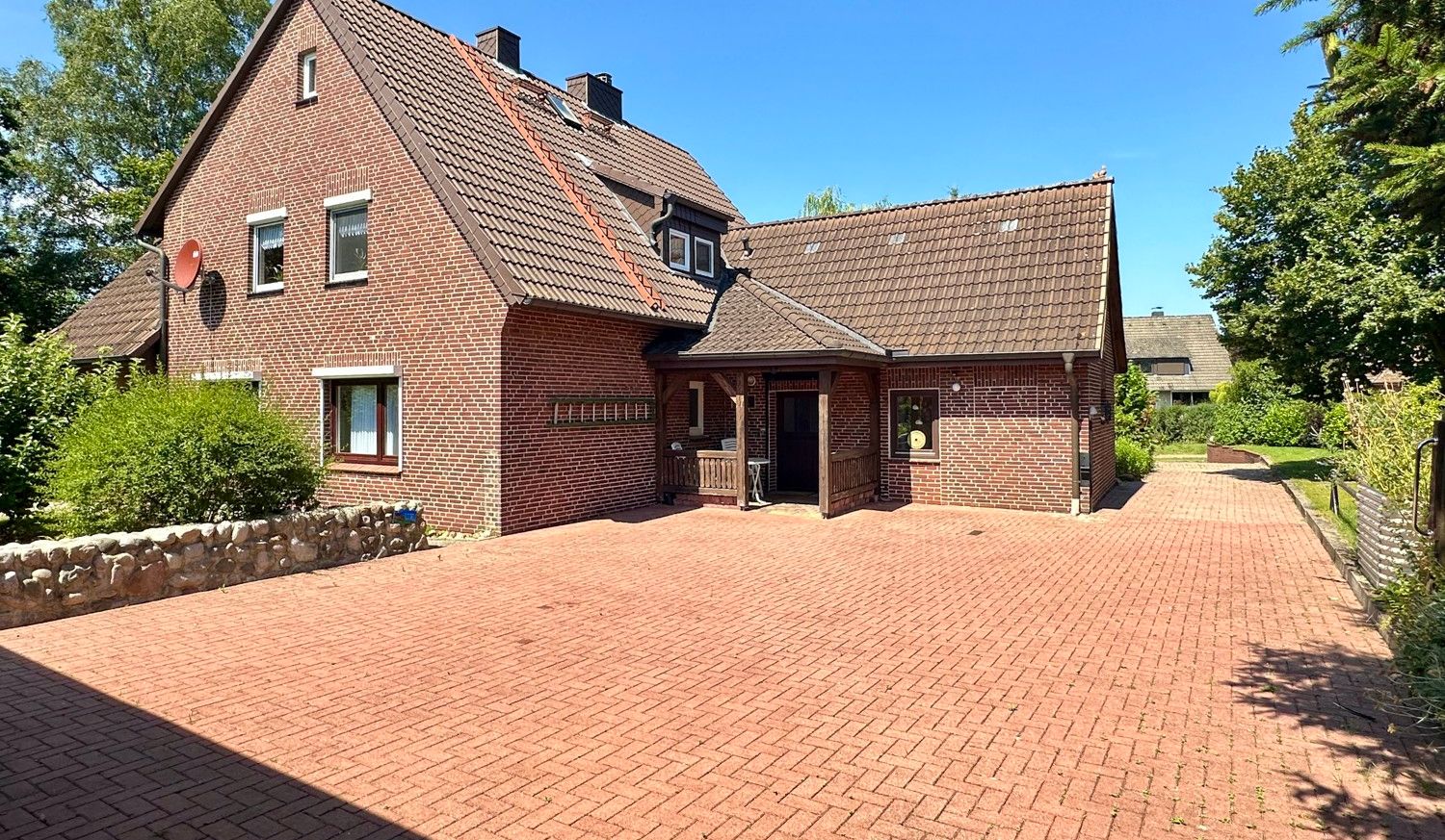 Hausansicht vom Hof