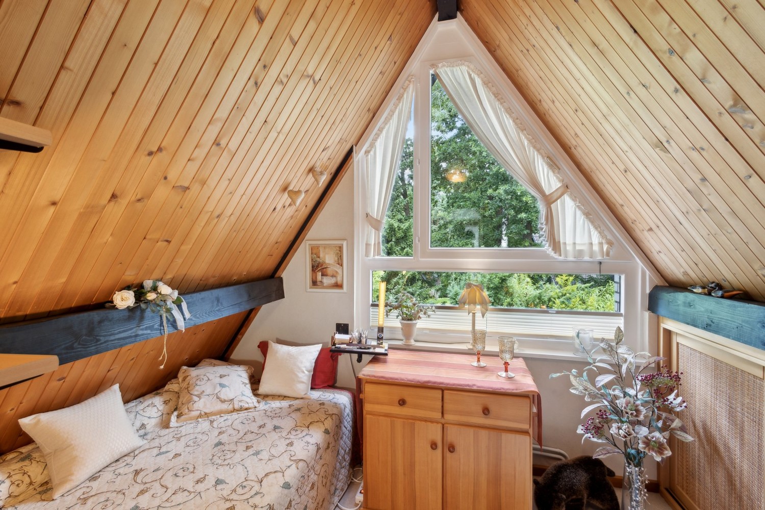 kleines Zimmer DG