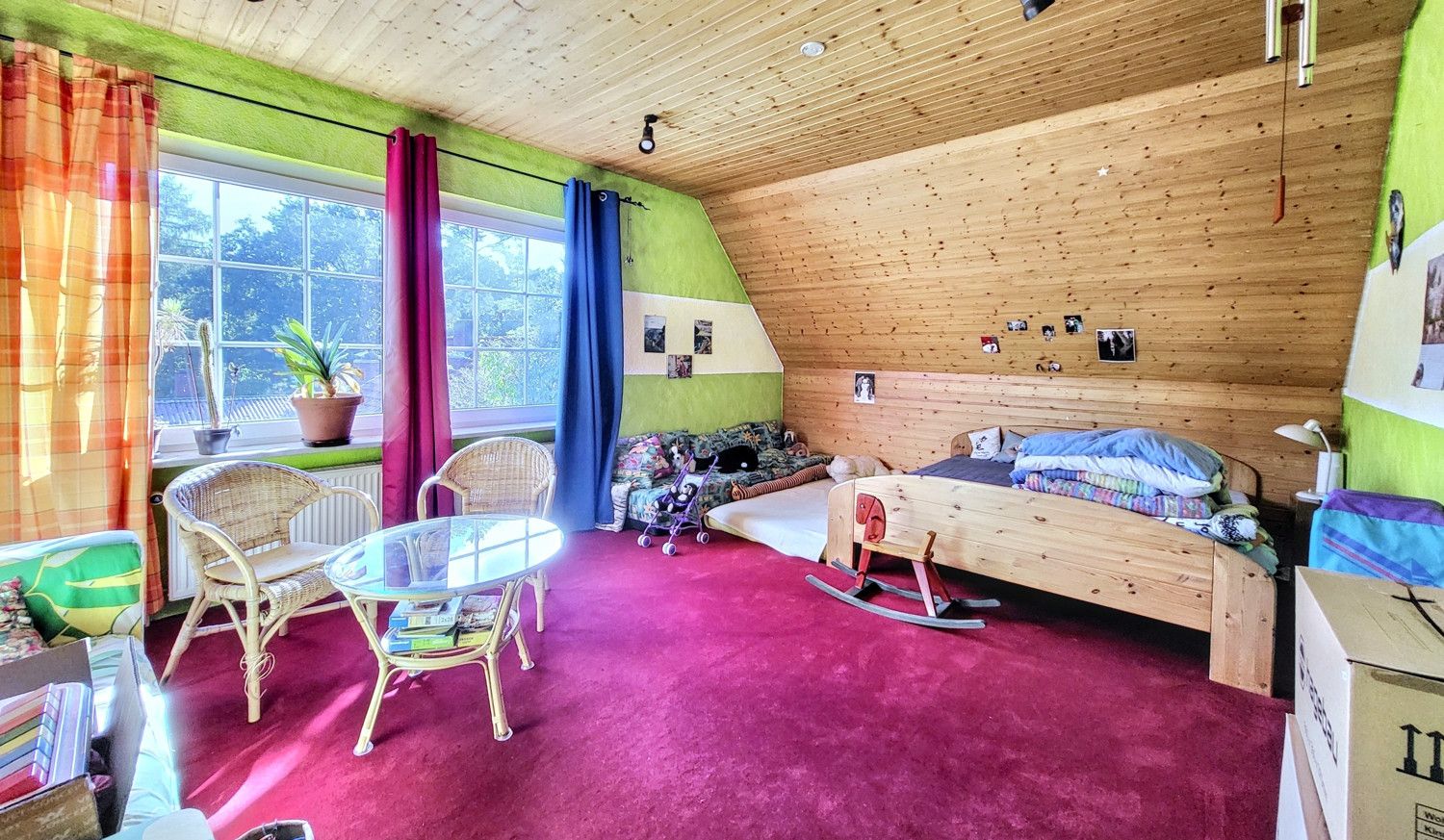 Schlafzimmer im DG