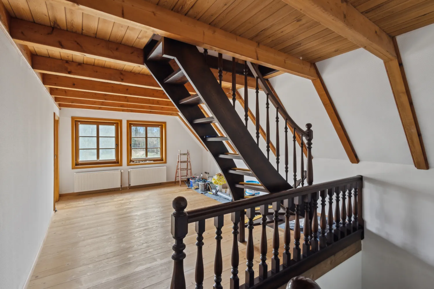 Hinteres Haus Trepppe und Galerie