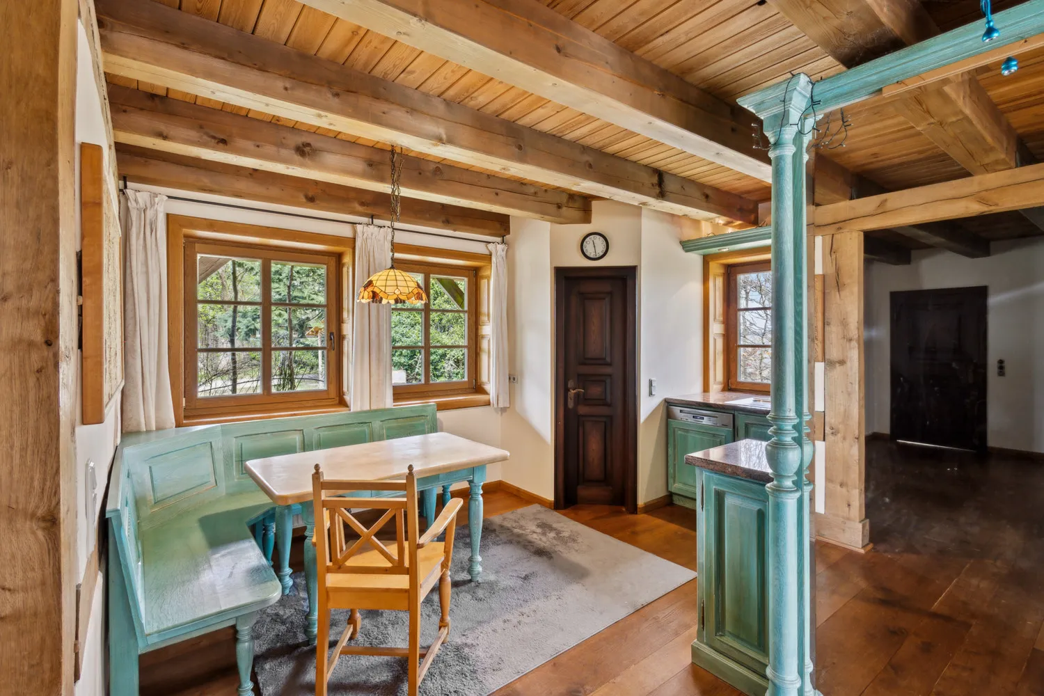 Hinteres Haus Essecke