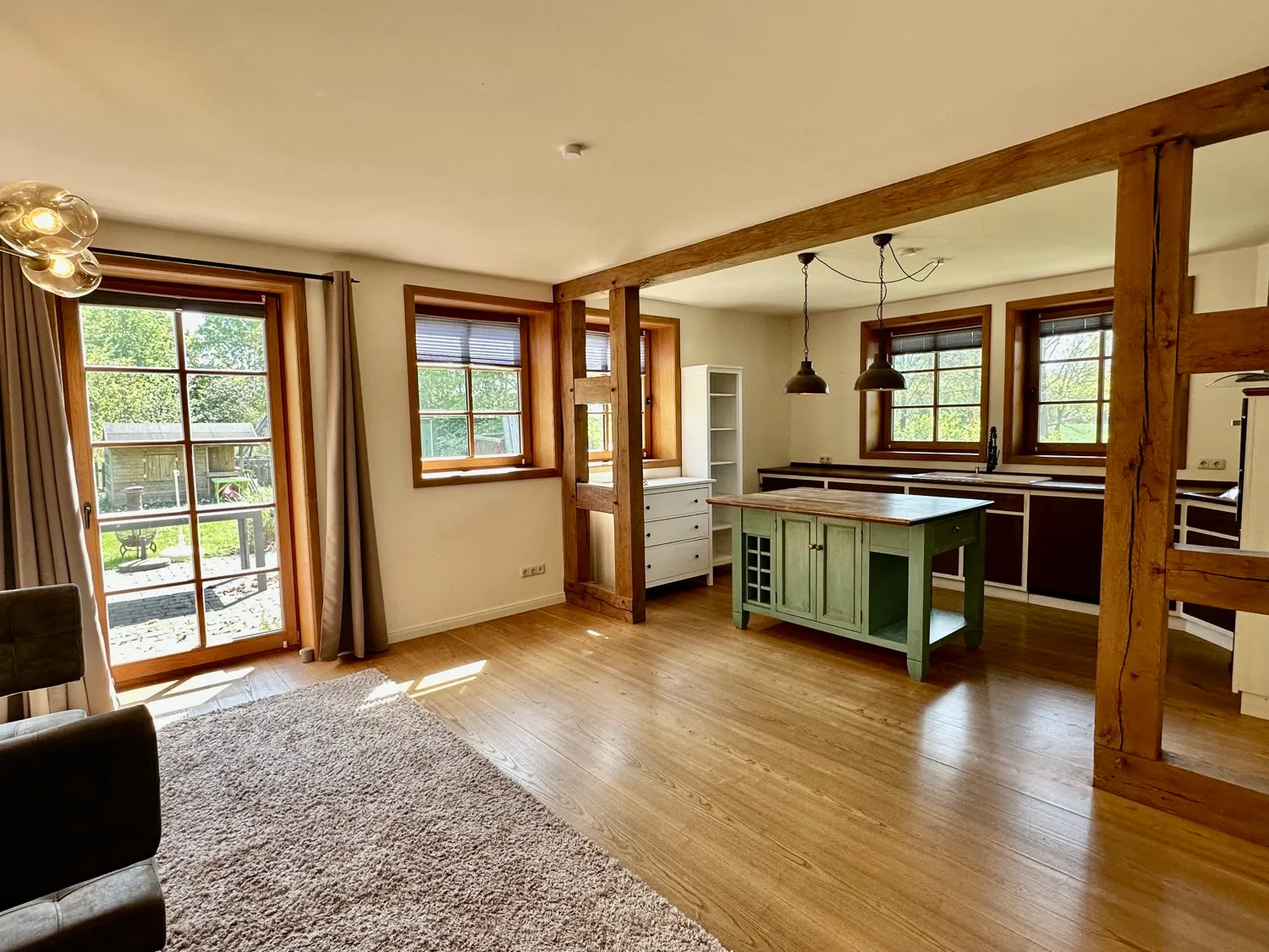 Haus vorne links Essen / Küche