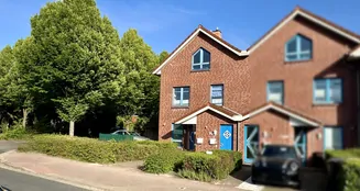 von_poll_real_estate_property_25205001_image_0