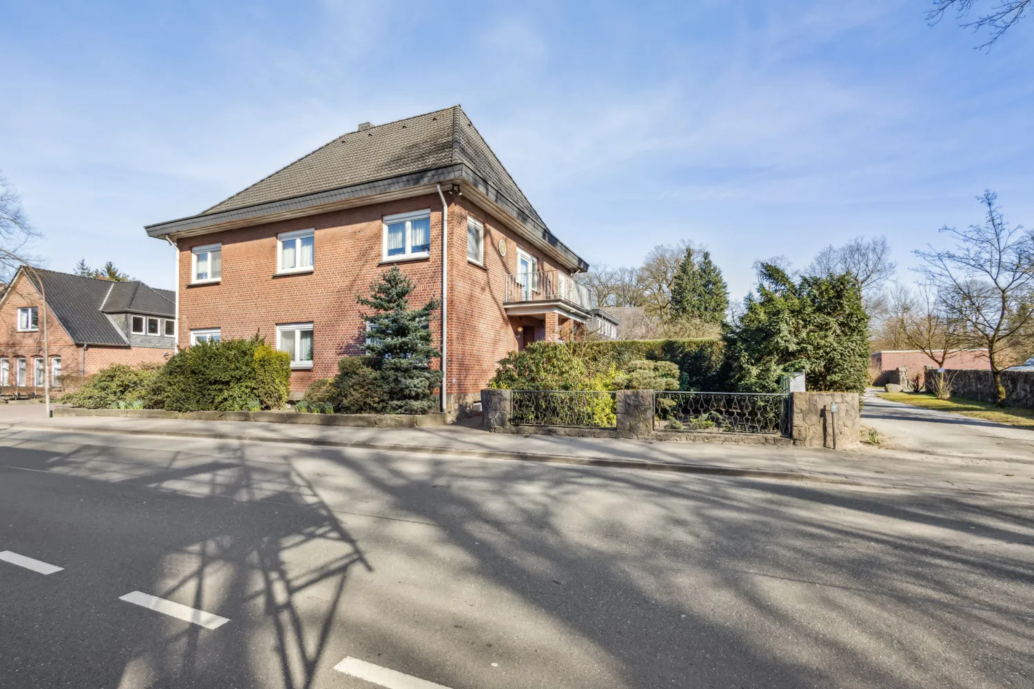 Blick von der Straße