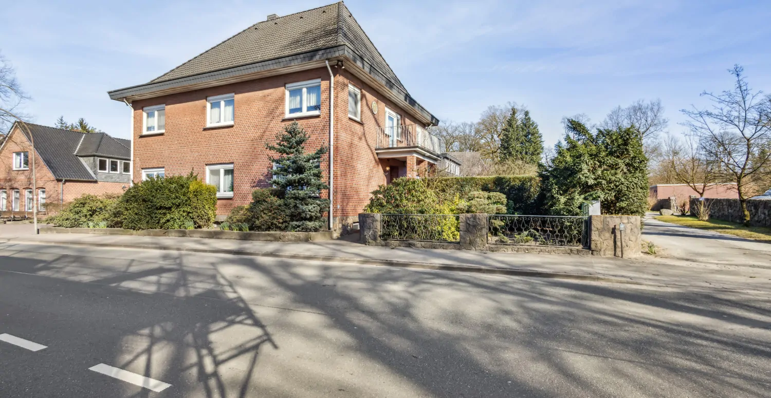 Blick von der Straße