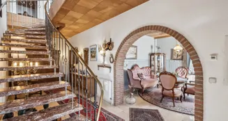 von_poll_real_estate_property_25205008_image_9