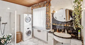 von_poll_real_estate_property_25205008_image_8