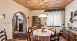 von_poll_real_estate_property_25205008_image_5