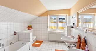 von_poll_real_estate_property_25205011_image_12