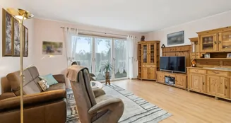 von_poll_real_estate_property_25205050_image_4