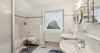 von_poll_real_estate_property_25205050_image_14