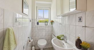 von_poll_real_estate_property_25205020_image_8