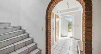 von_poll_real_estate_property_25205020_image_10