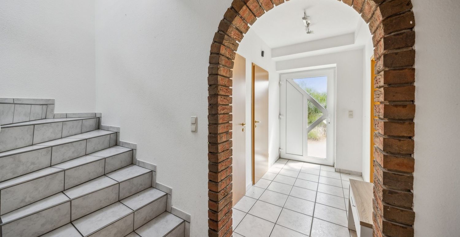 Flur Treppe in das DG